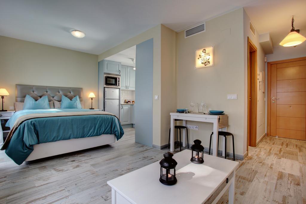Malaga Lodge Studio Eksteriør bilde